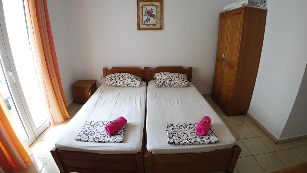 Guesthouse Sun Hostel Budva Exterior foto